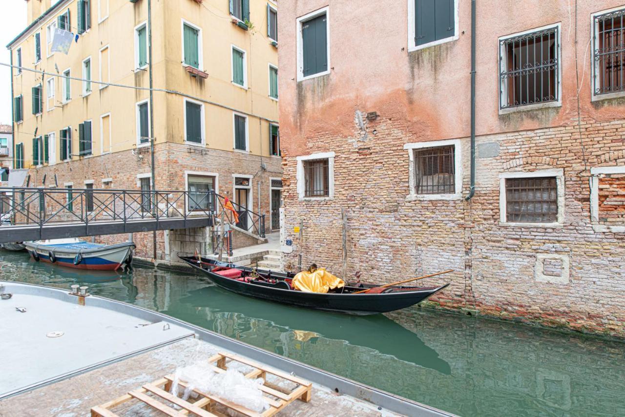Apartament Ca' Leoncino - Canal Front Wenecja