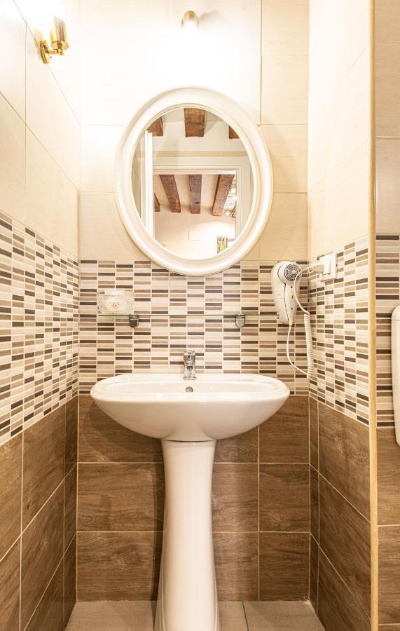 Ca' Leoncino - Canal Front Apartamento Venecia