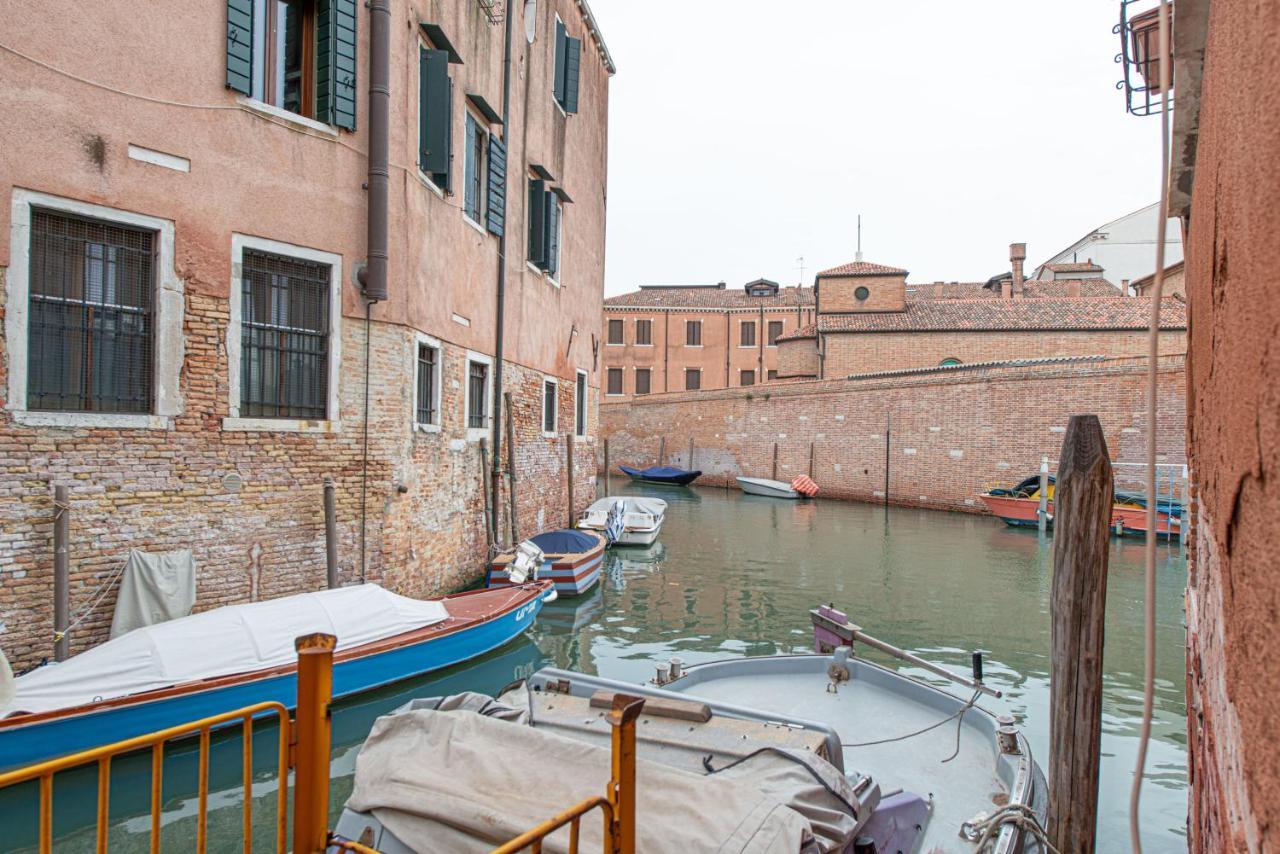 Ca' Leoncino - Canal Front Apartamento Venecia