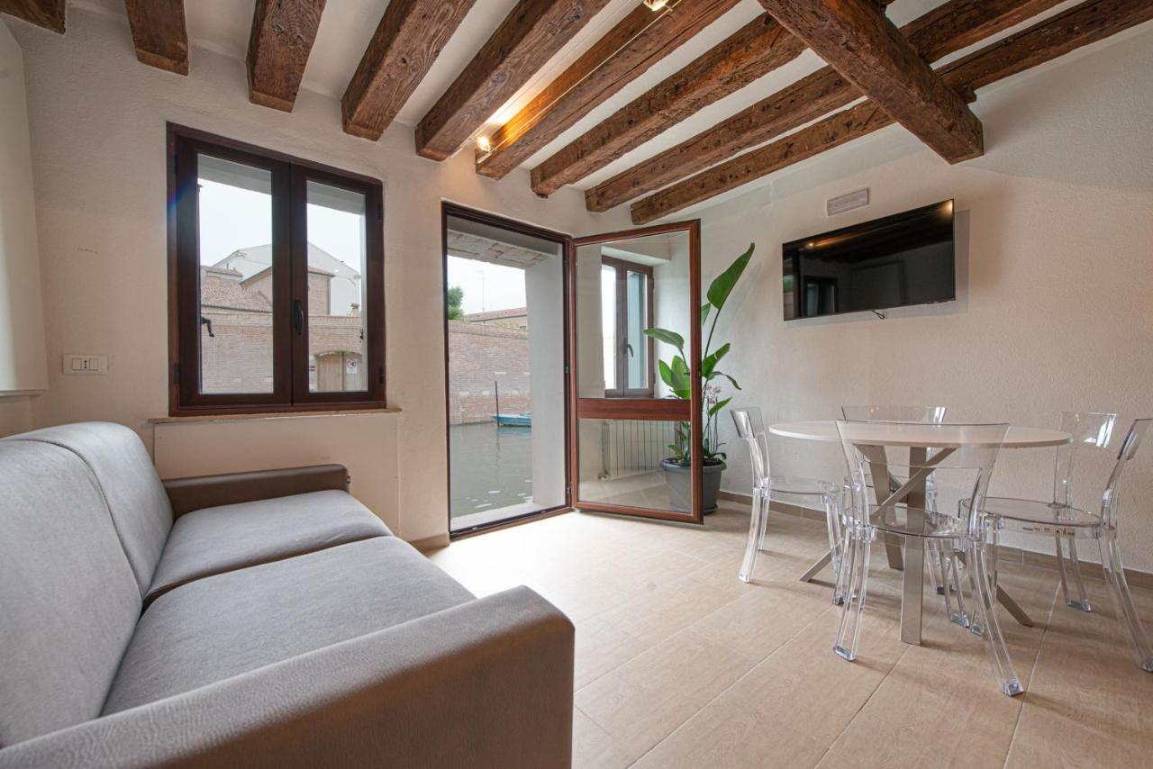Ca' Leoncino - Canal Front Apartament Wenecja